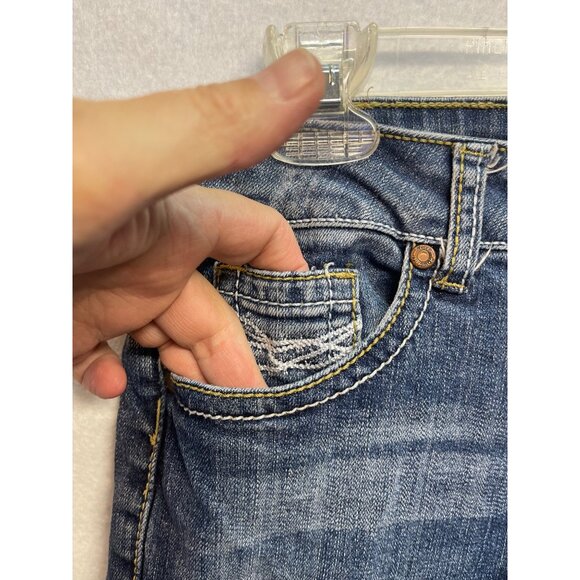 Cowgirl Tuff Womens Jeans Size 28x33 Raw Bottom Bootcut Medium Wash - Picture 3 of 14